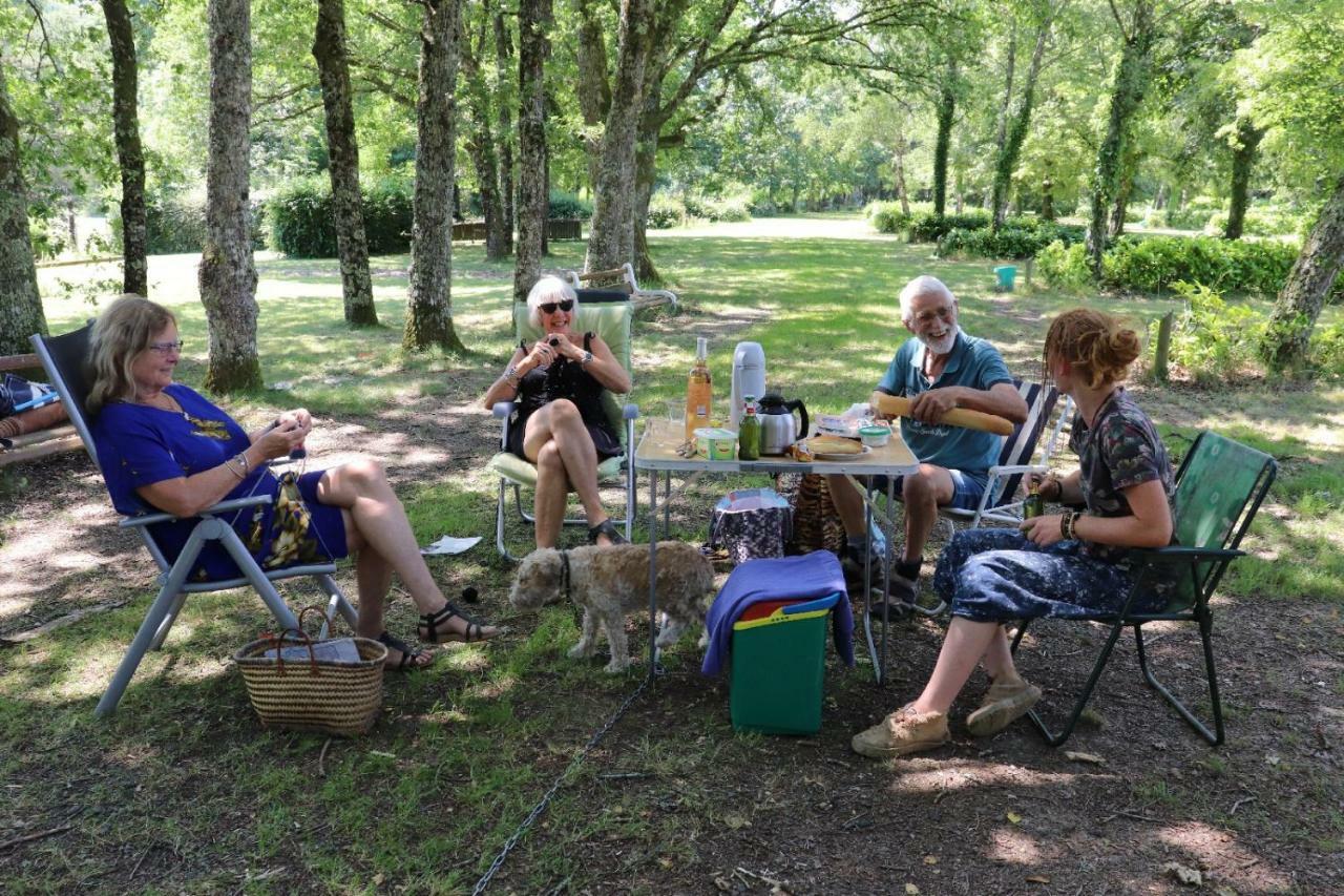 Camping De Ladignac Le Long Bel Air Eksteriør bilde